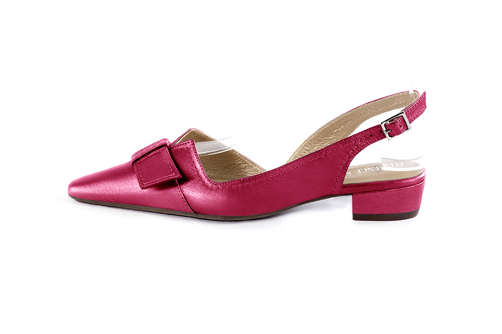 French elegance and refinement for these fuschia pink dress slingback shoes, with a knot, 
                available in many subtle leather and colour combinations. The pretty French spirit of this beautiful pump will accompany your steps nicely and comfortably.
To be personalized or not, with your materials and colors.  
                Matching clutches for parties, ceremonies and weddings.   
                You can customize these shoes to perfectly match your tastes or needs, and have a unique model.  
                Choice of leathers, colours, knots and heels. 
                Wide range of materials and shades carefully chosen.  
                Rich collection of flat, low, mid and high heels.  
                Small and large shoe sizes - Florence KOOIJMAN